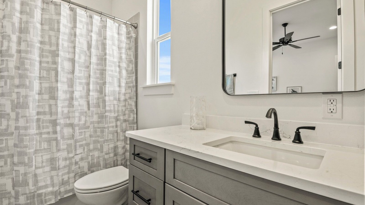 Photo of Bathroom in Bay St Louis