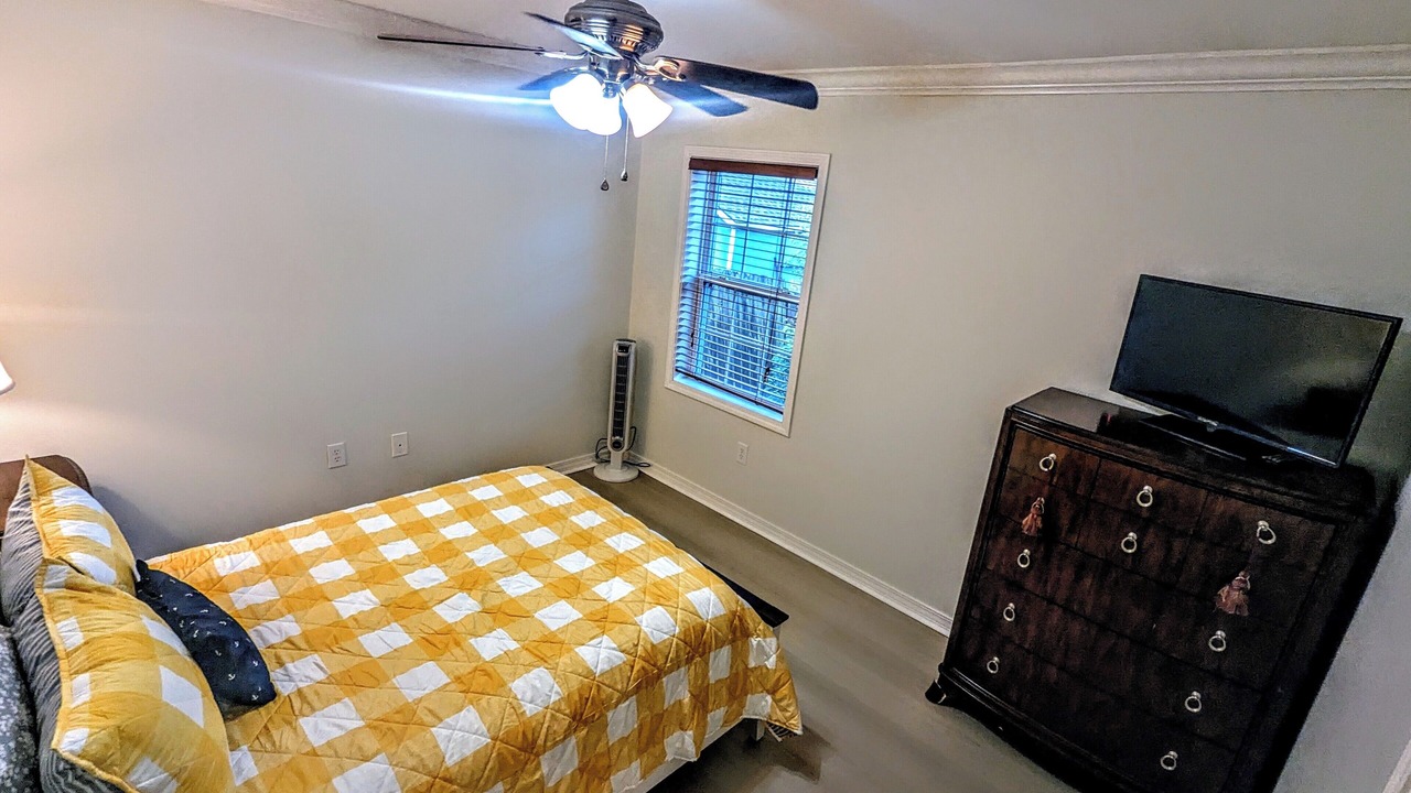 Photo of Bedroom in Gulfport