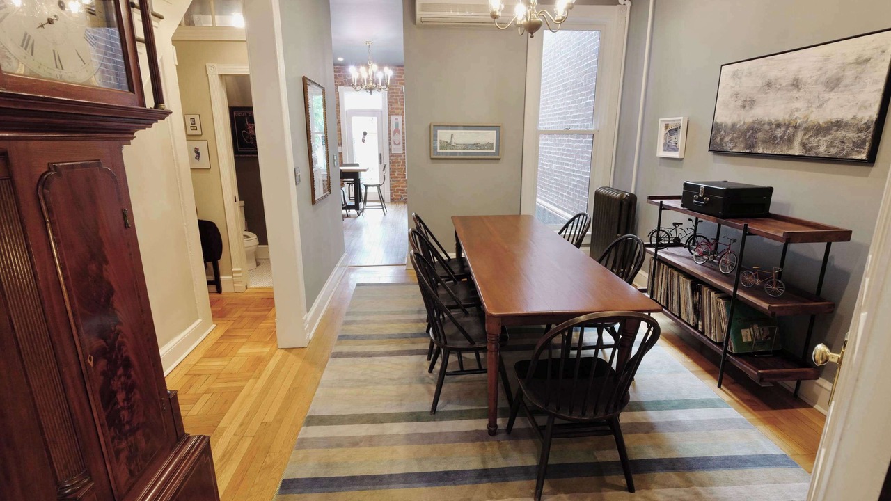 Photo of Bedroom in Stanton Park
