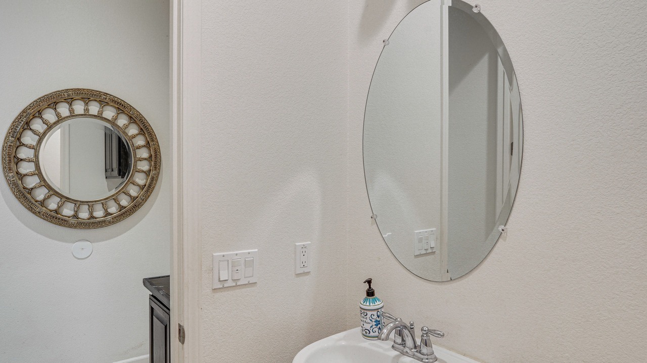 Photo of Bathroom in Bakersfield