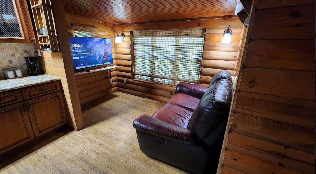 Photo of Livingroom in Denham Springs