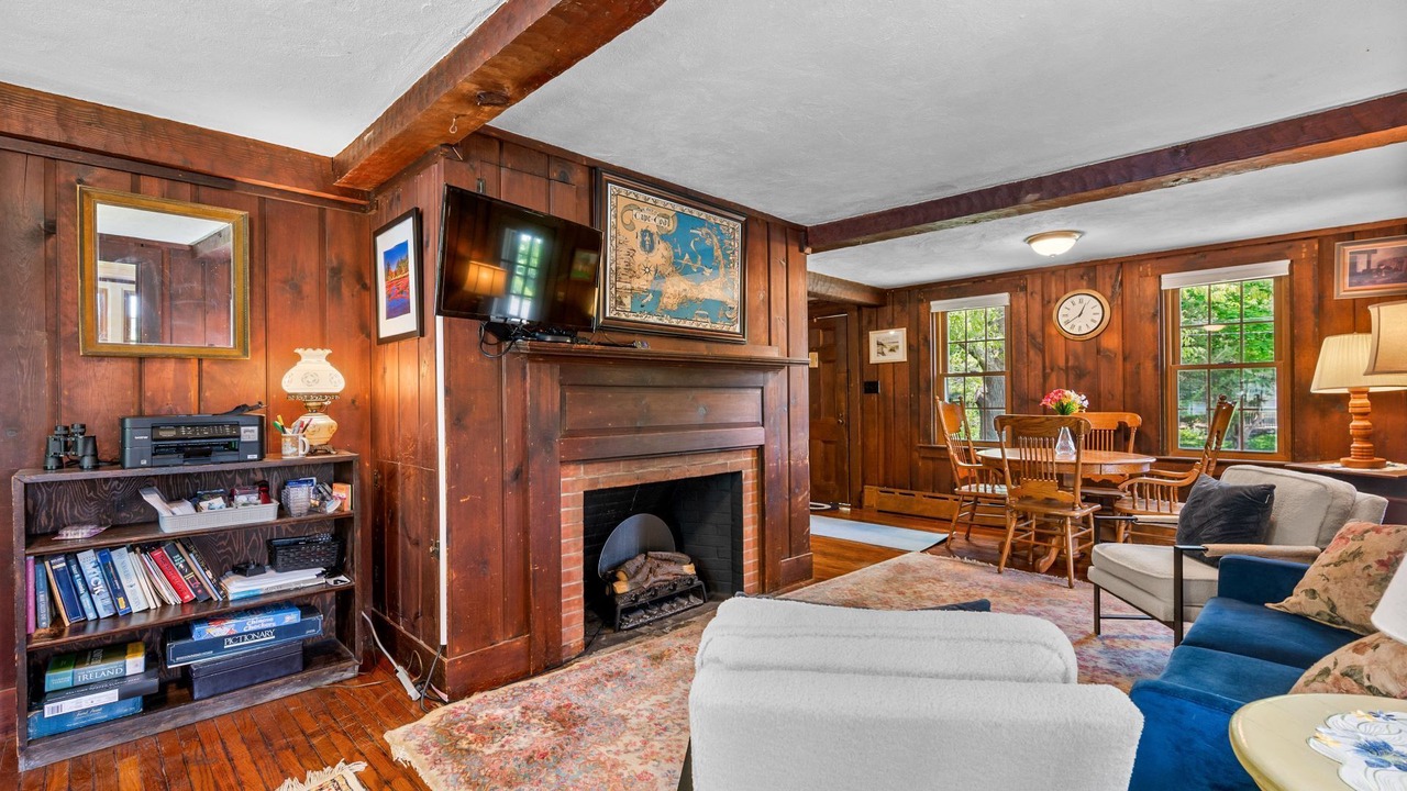 Photo of Bedroom in Buzzards Bay
