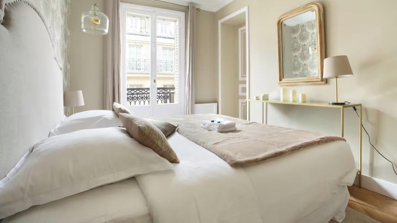 Photo of Bedroom in Chaussee-d'Antin