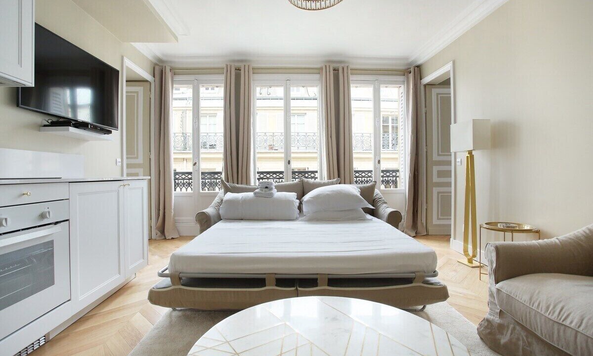 Photo of Bedroom in Chaussee-d'Antin