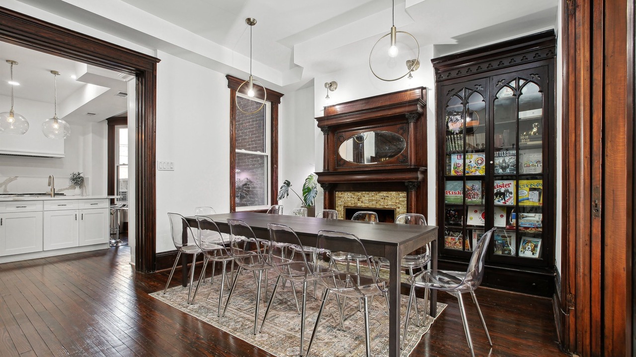 Photo of Bedroom in North Capitol Street