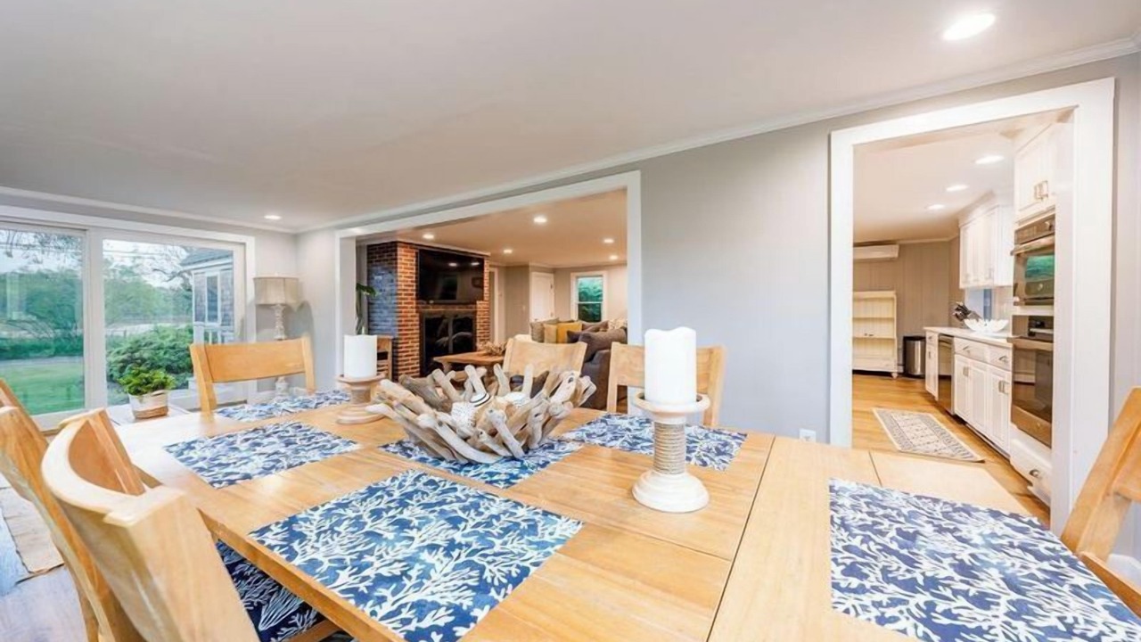 Photo of Livingroom in Barnstable