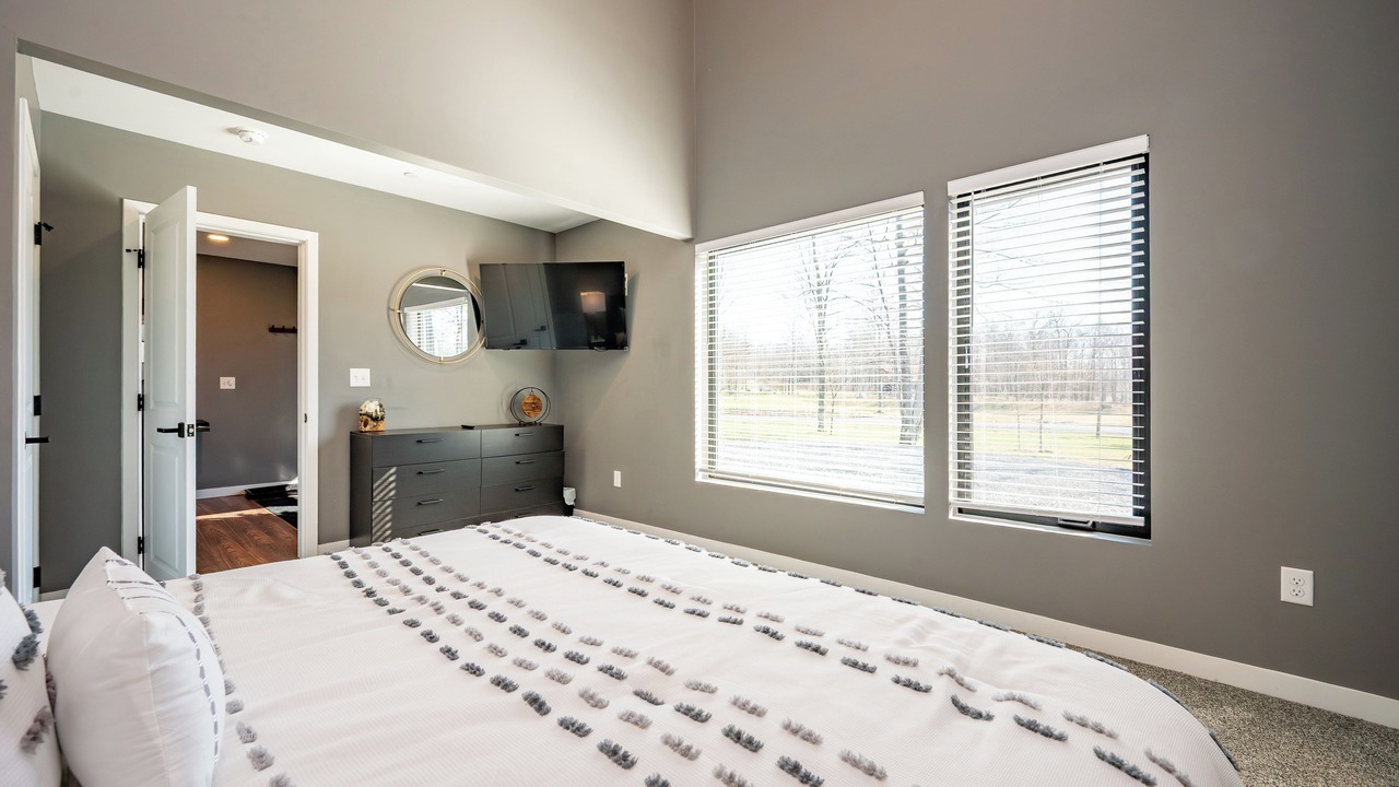 Photo of Bedroom in McHenry