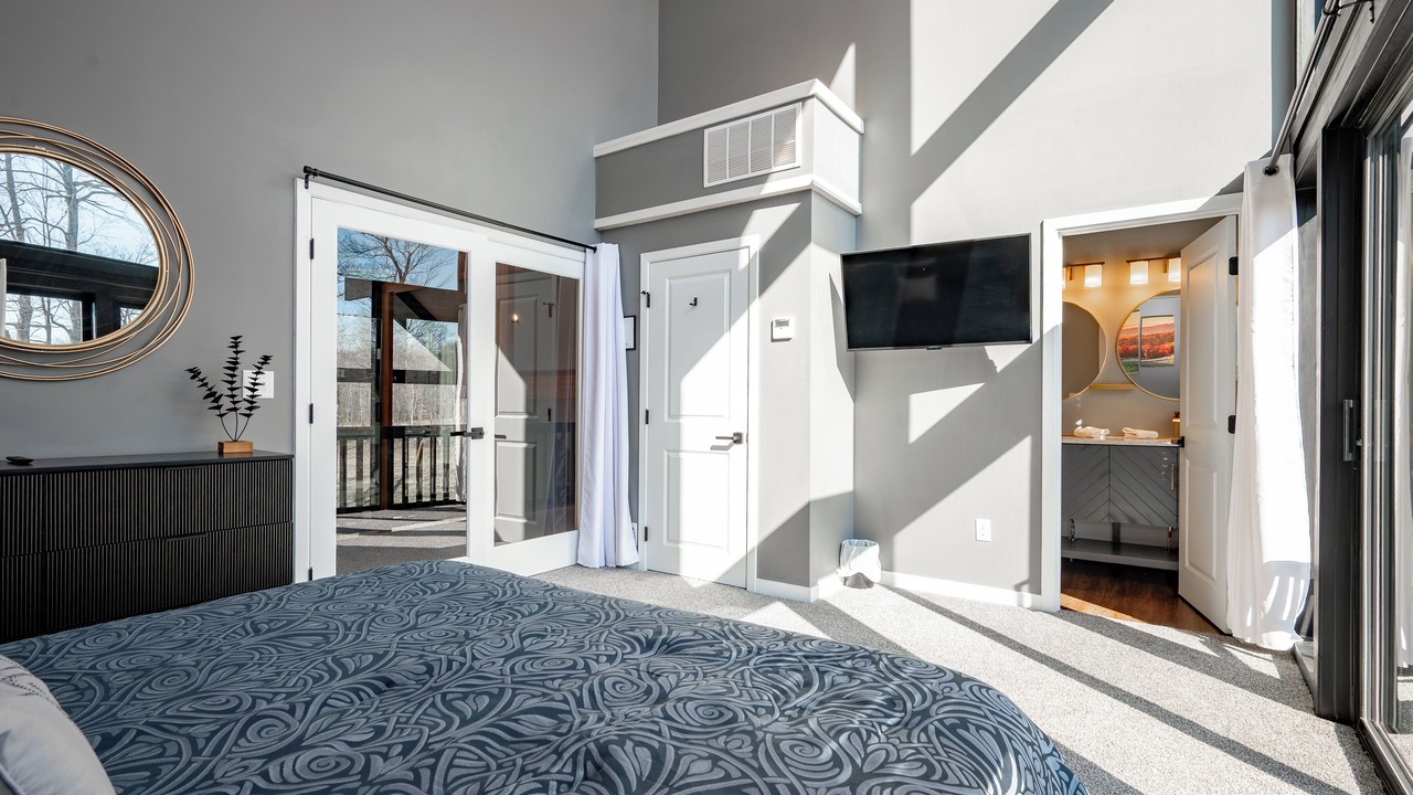 Photo of Bedroom in McHenry