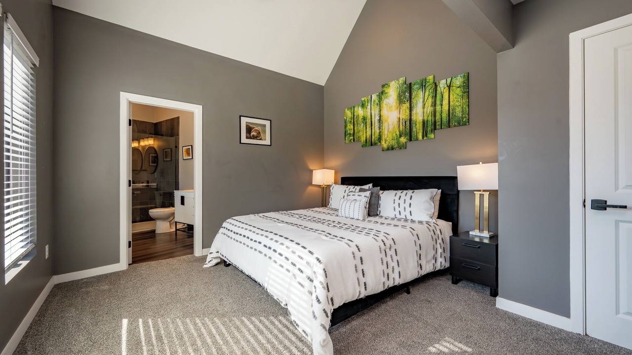 Photo of Bedroom in McHenry