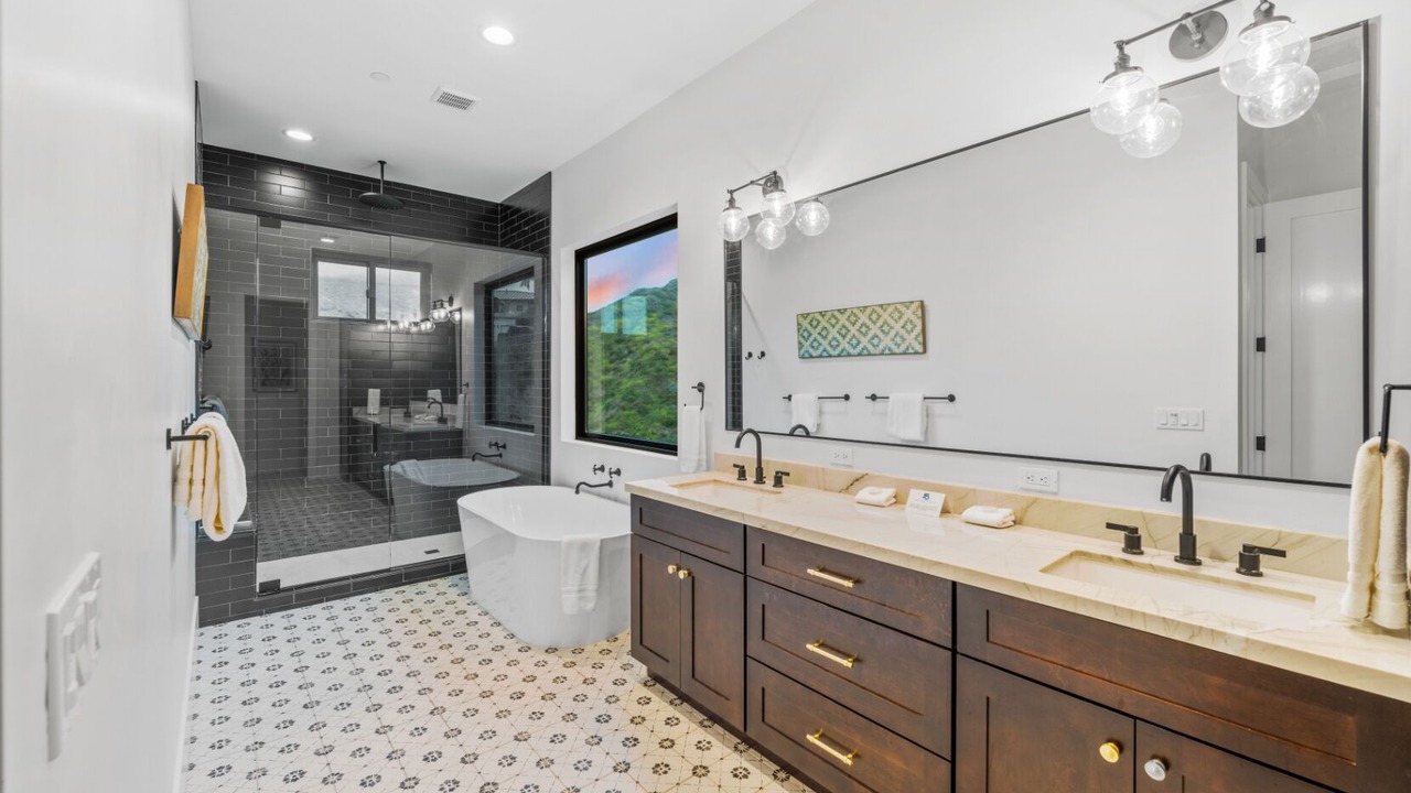 Photo of Bathroom in Ventura