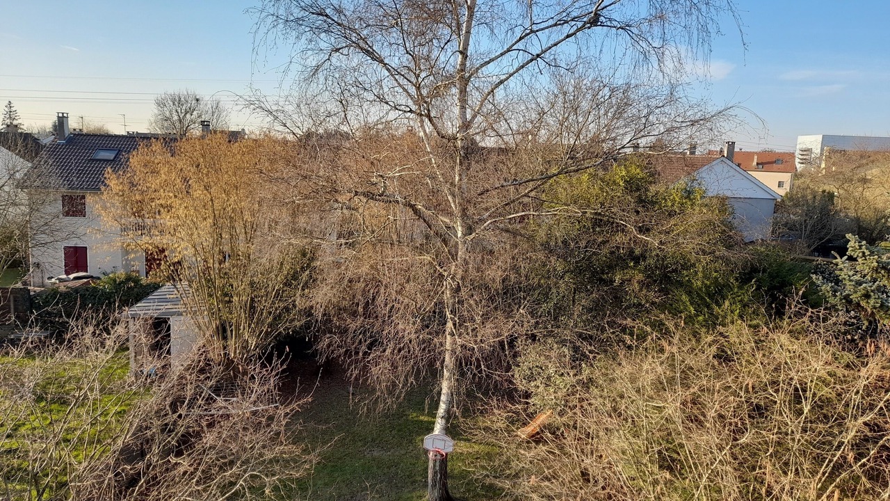 Photo of Outdoor in Orsay