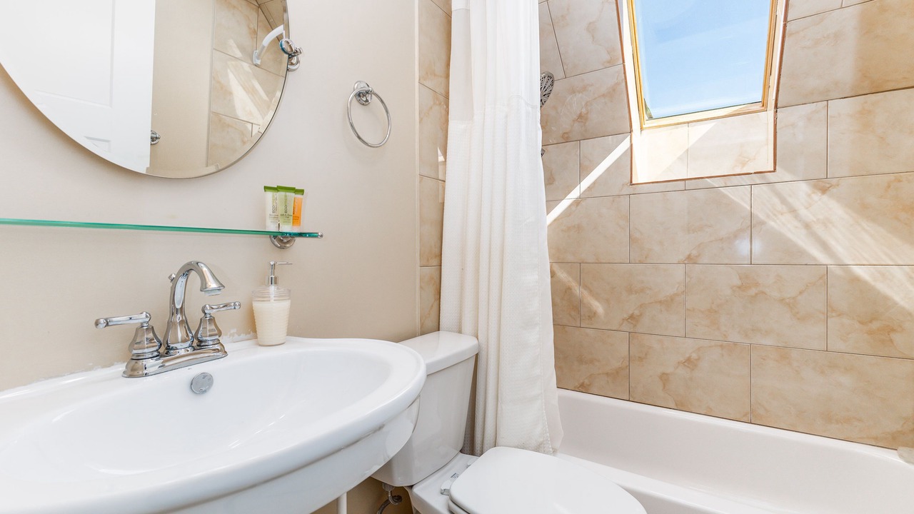 Photo of Bathroom in The Galena Territory