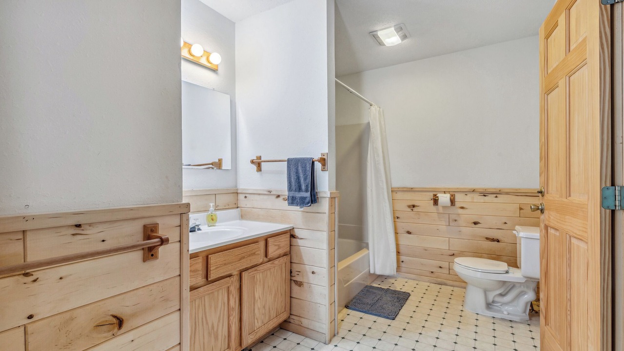 Photo of Bathroom in Park Rapids