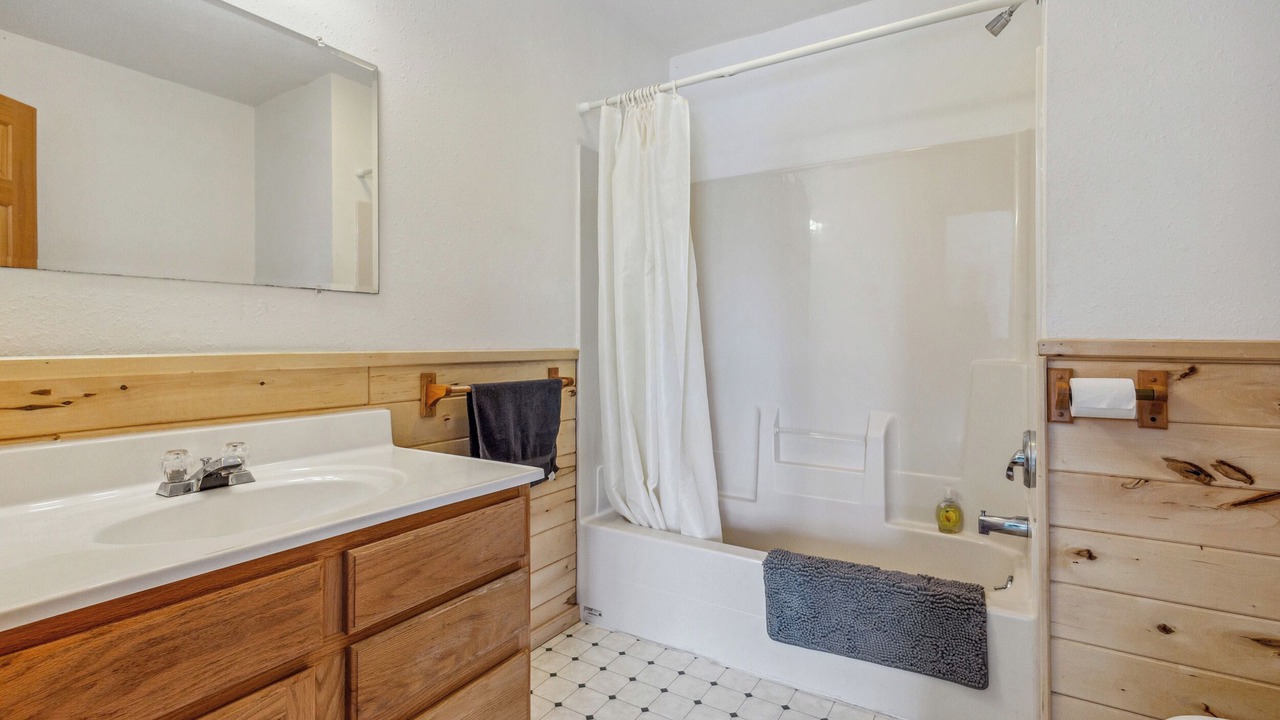 Photo of Bathroom in Park Rapids