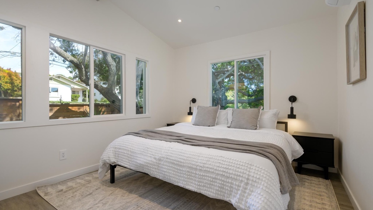 Photo of Bedroom in East Mesa