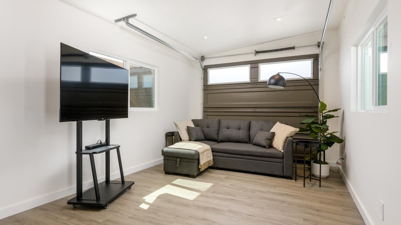 Photo of Livingroom in East Mesa