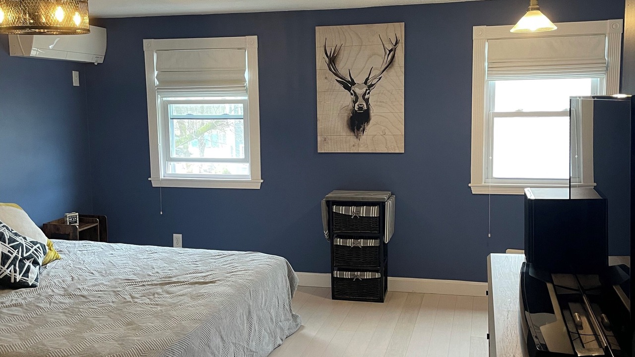 Photo of Bedroom in Neponset - Port Norfolk