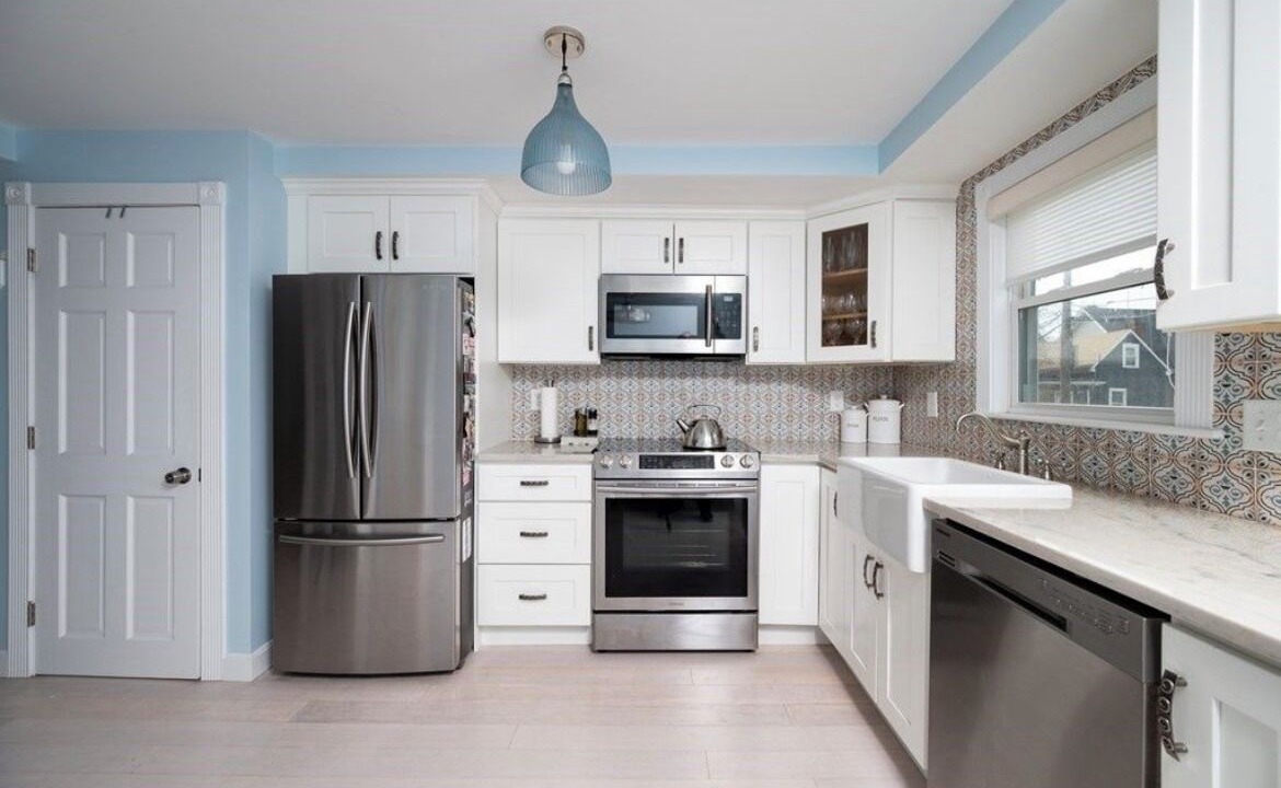 Photo of Kitchen in Neponset - Port Norfolk