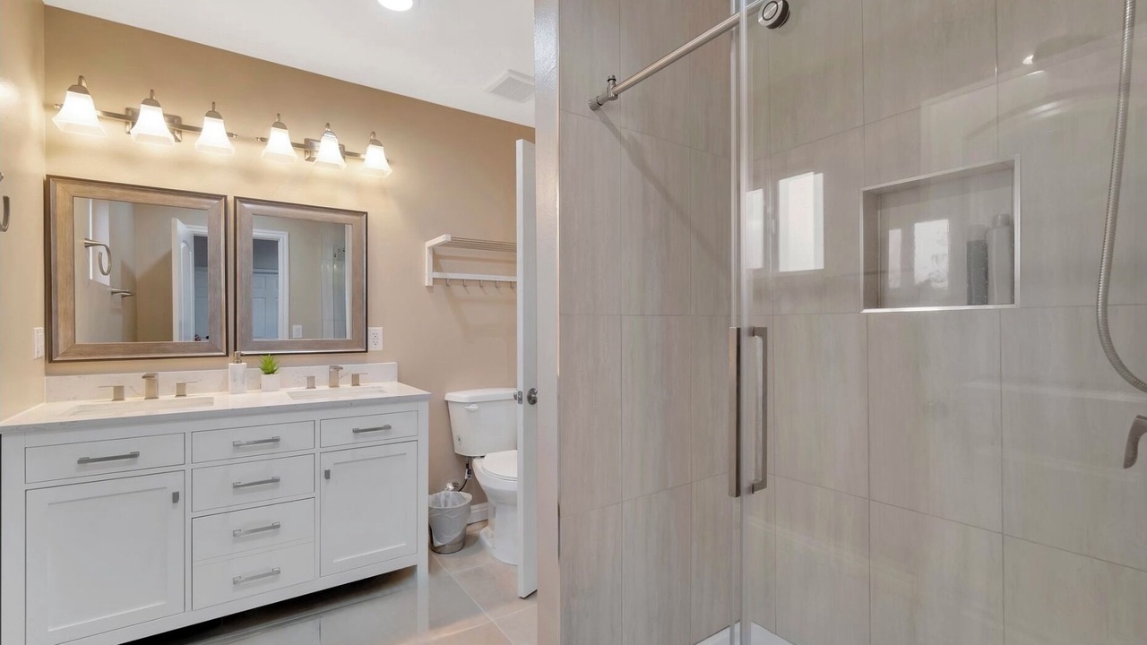 Photo of Bathroom in Riverview