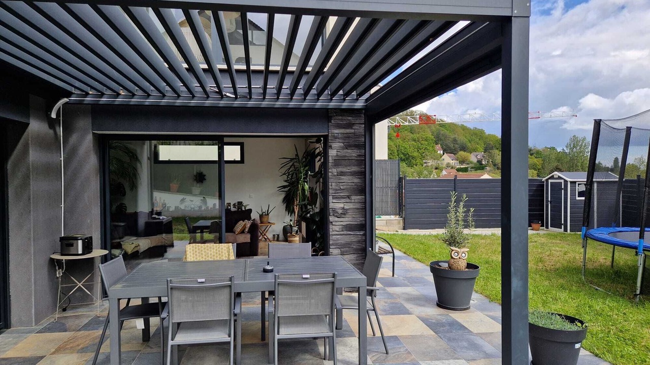 Photo of Outdoor in Orsay