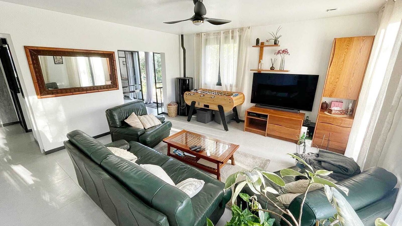 Photo of Livingroom in Palaiseau