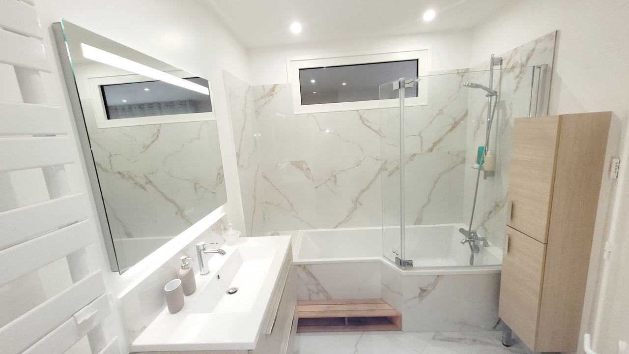 Photo of Bathroom in Bois-Colombes