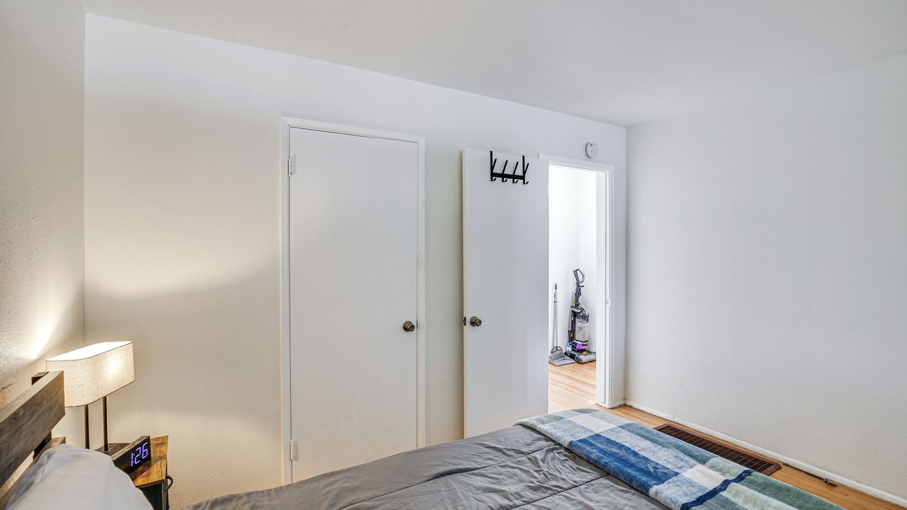 Photo of Bedroom in Harbor