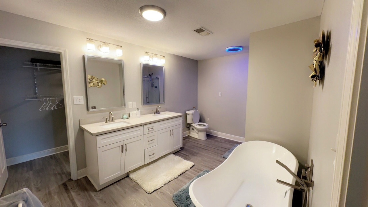 Photo of Bathroom in Gulf Hills
