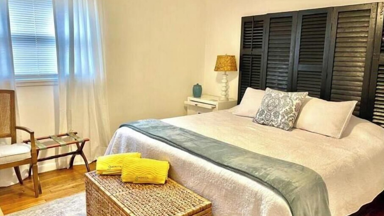 Photo of Bedroom in Biloxi
