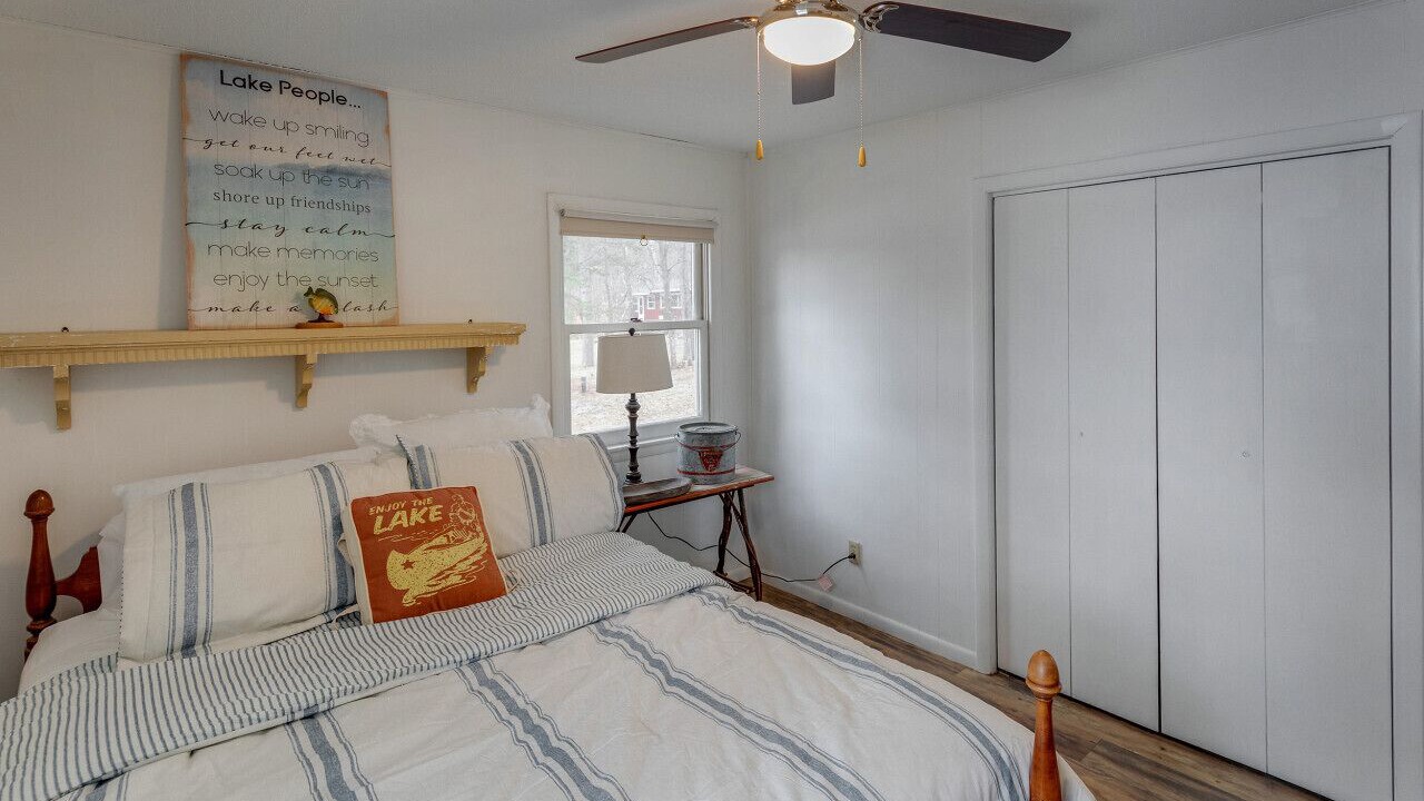 Photo of Bedroom in Pequot Lakes