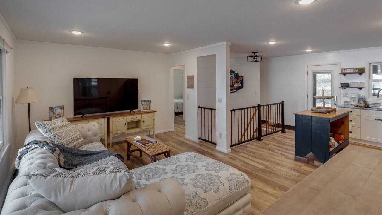 Photo of Livingroom in Pequot Lakes