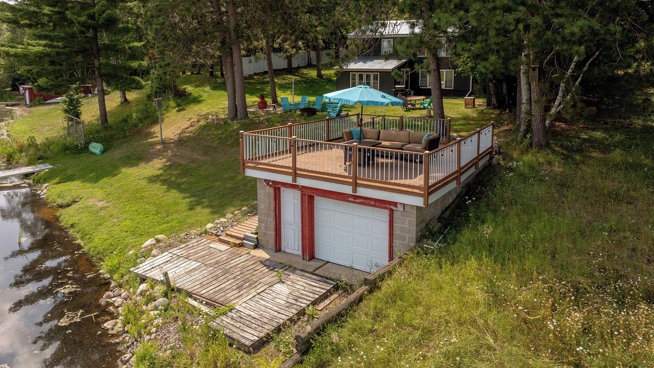 Photo of Patio Balcony in Pequot Lakes