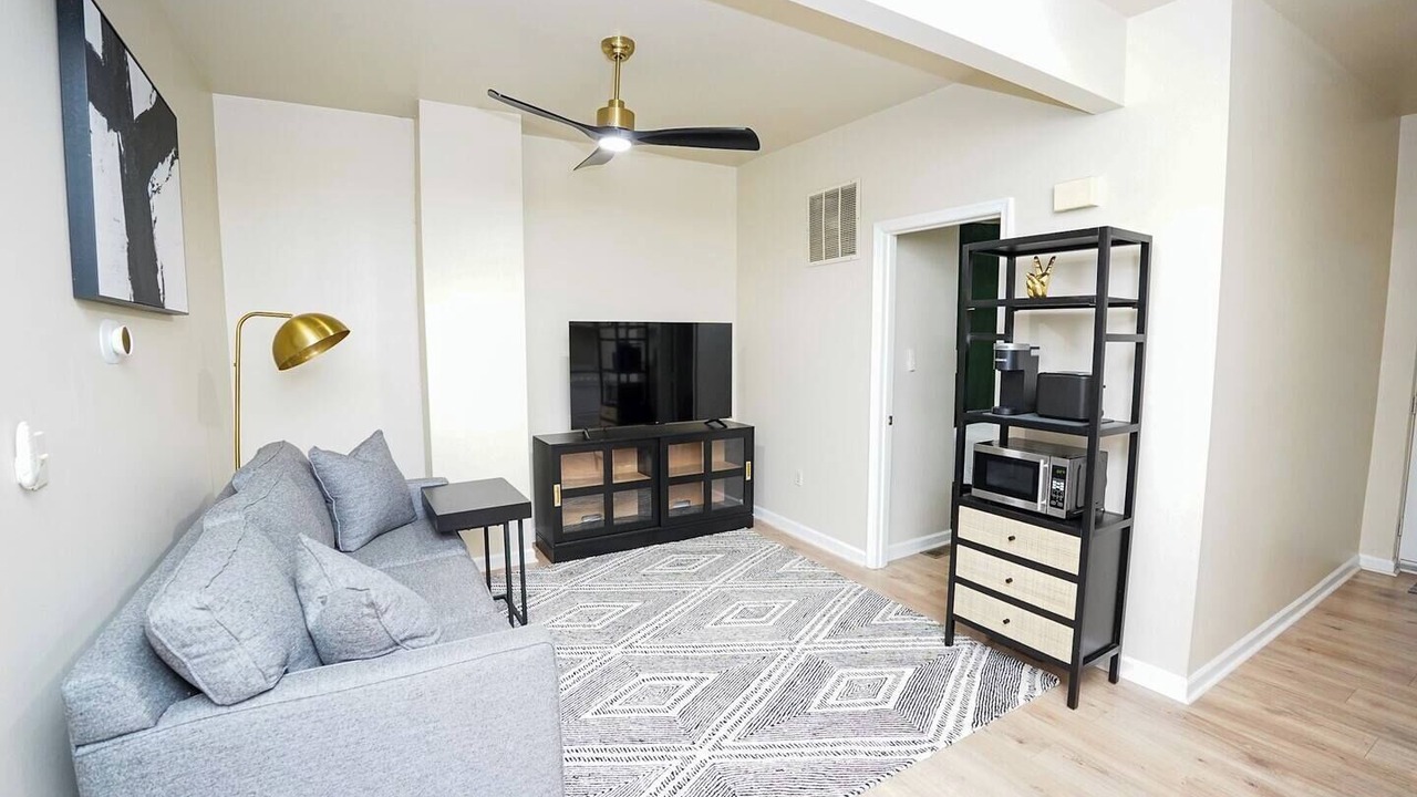 Photo of Livingroom in Capitol Hill