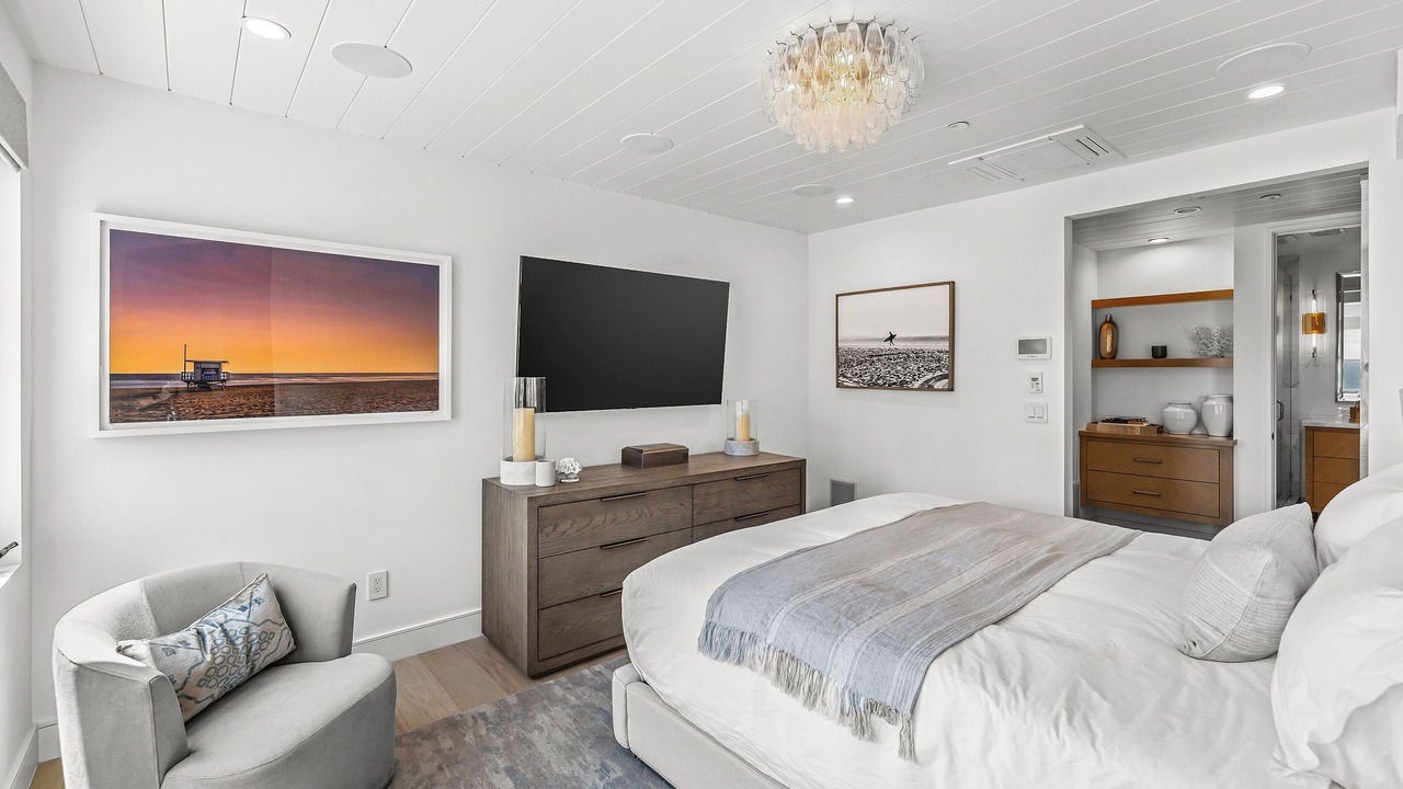 Photo of Bedroom in The Strand