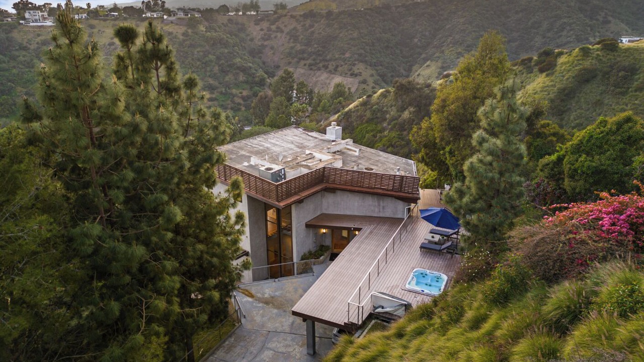 Photo of Outdoor in Beverly Hills
