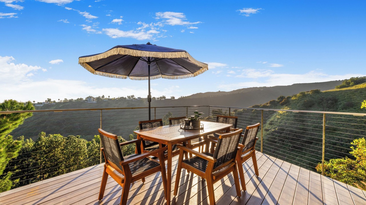 Photo of Outdoor in Beverly Hills