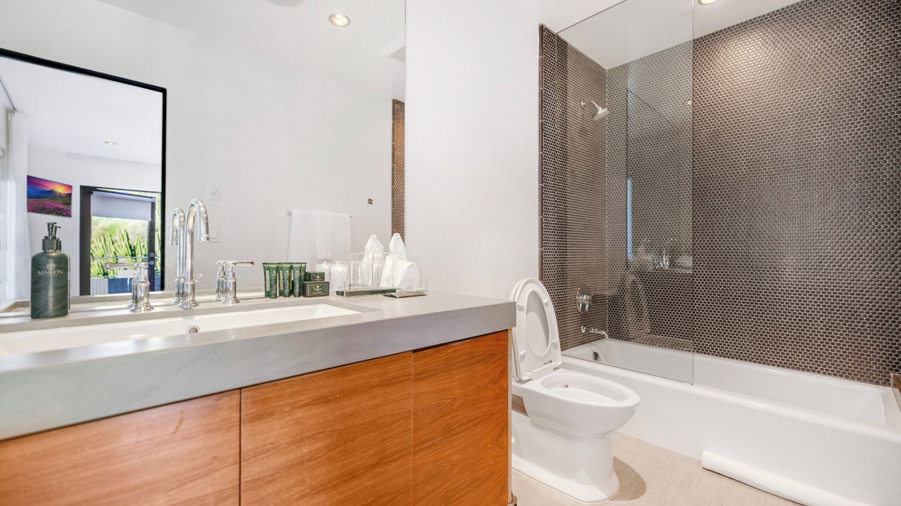 Photo of Bathroom in Beverly Hills