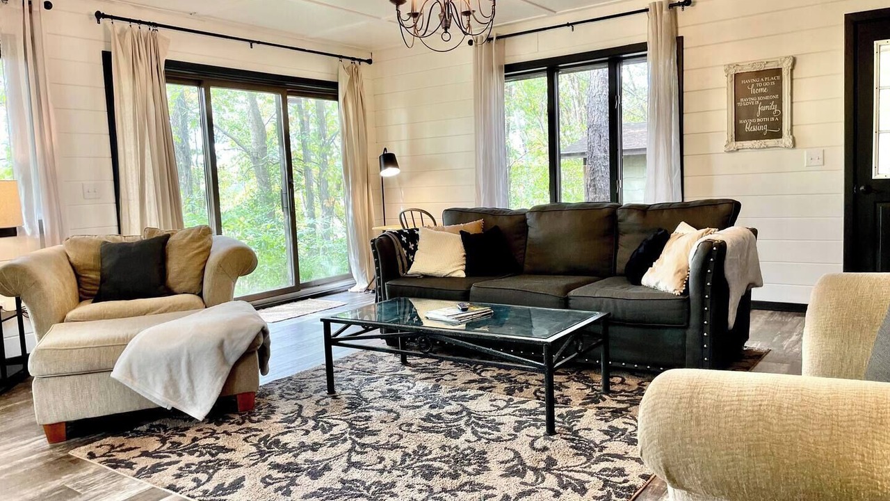 Photo of Bedroom in Brainerd