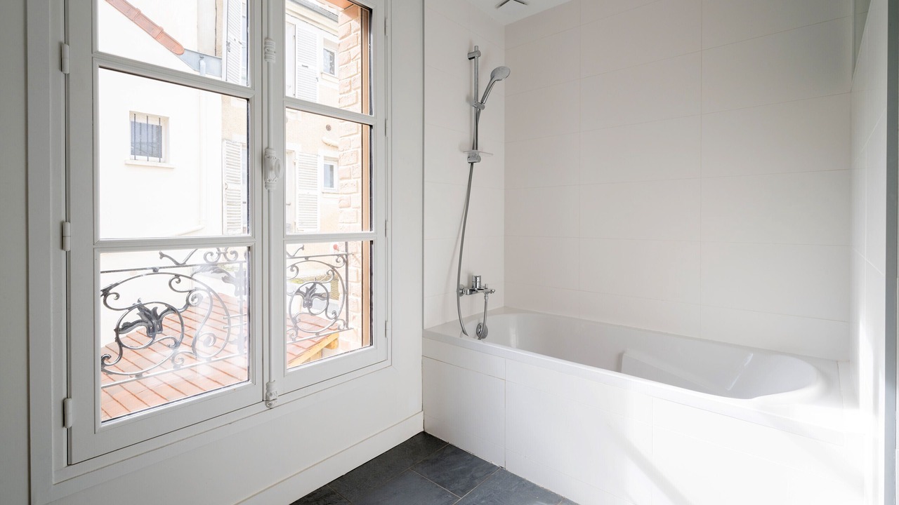 Photo of Bathroom in Versailles