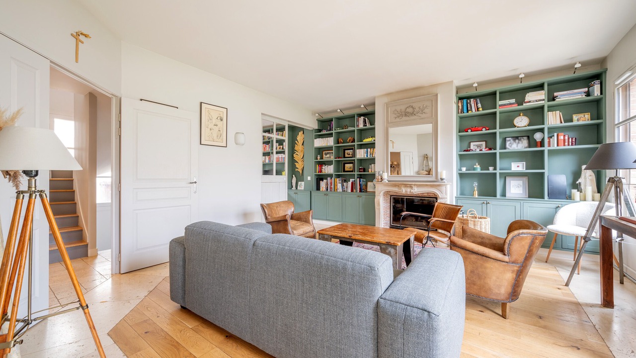 Photo of Livingroom in Versailles