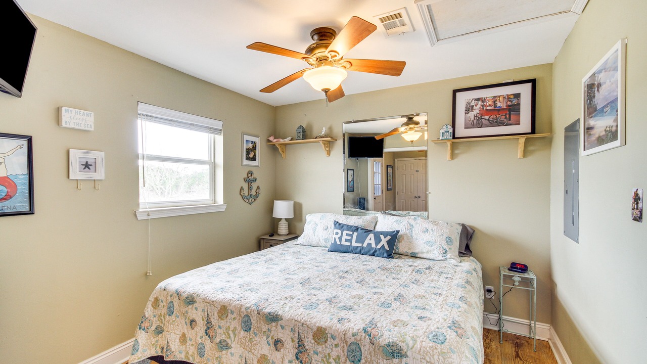Photo of Bedroom in Shoreline Park
