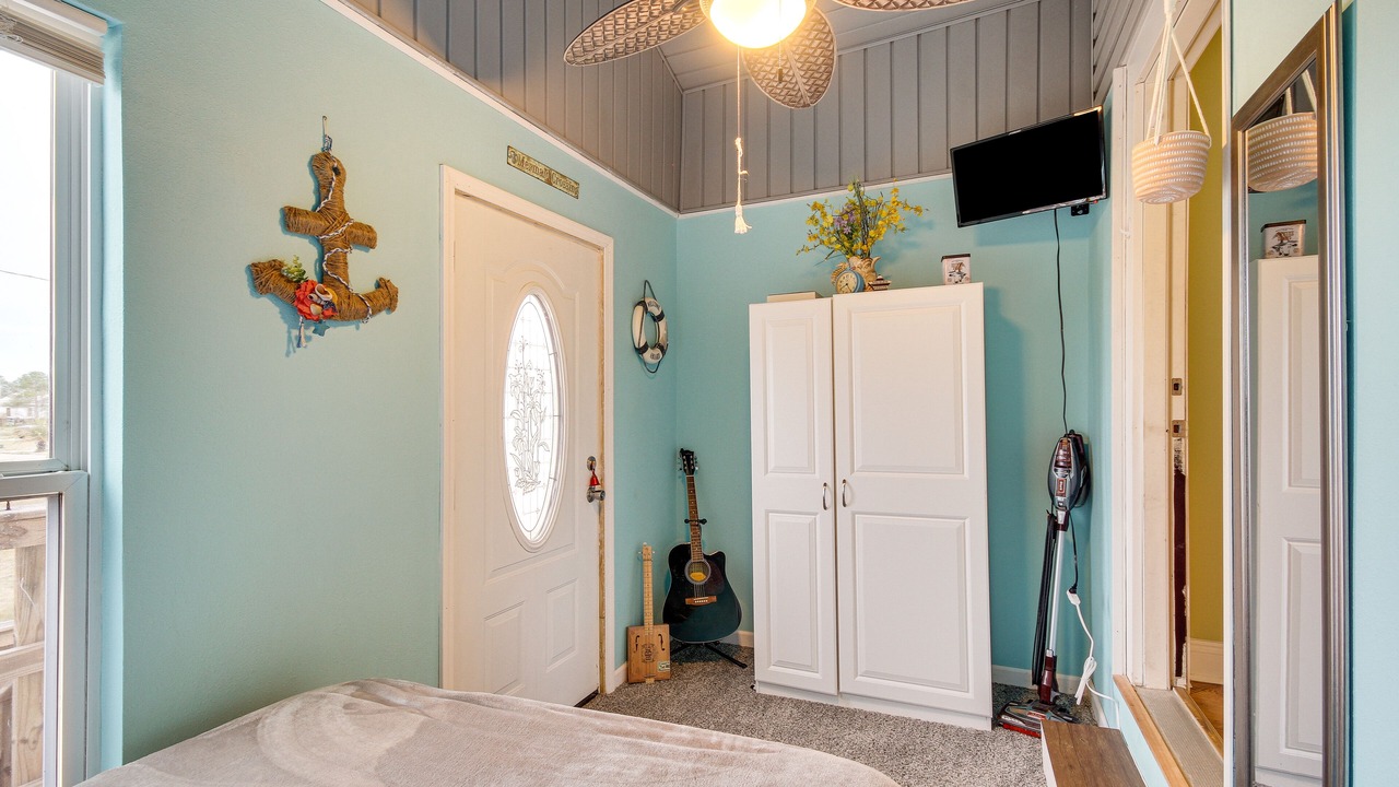 Photo of Bedroom in Shoreline Park