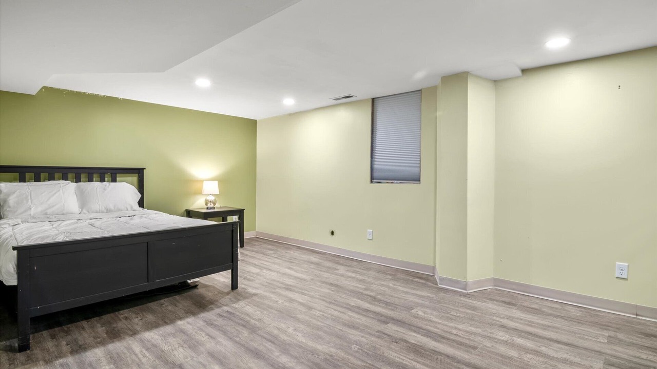 Photo of Bedroom in West Side