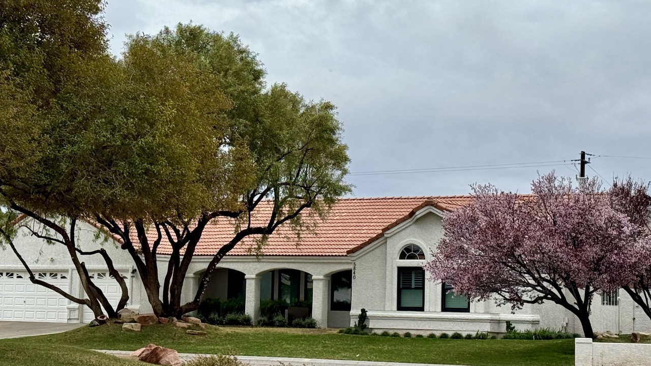 Photo of Outdoor in Spring Valley