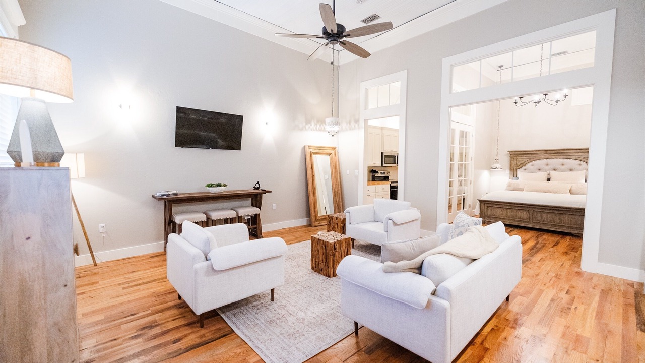 Photo of Livingroom in Laurel