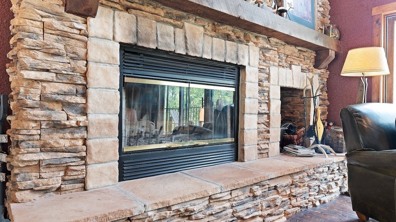 Photo of Livingroom in Lead