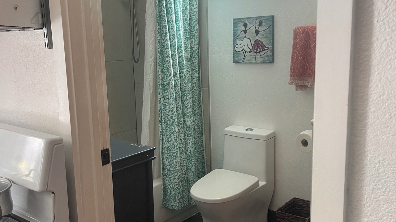 Photo of Bathroom in North Hollywood