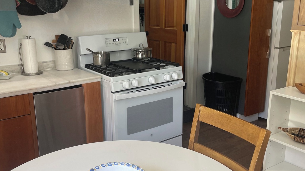Photo of Kitchen in North Hollywood