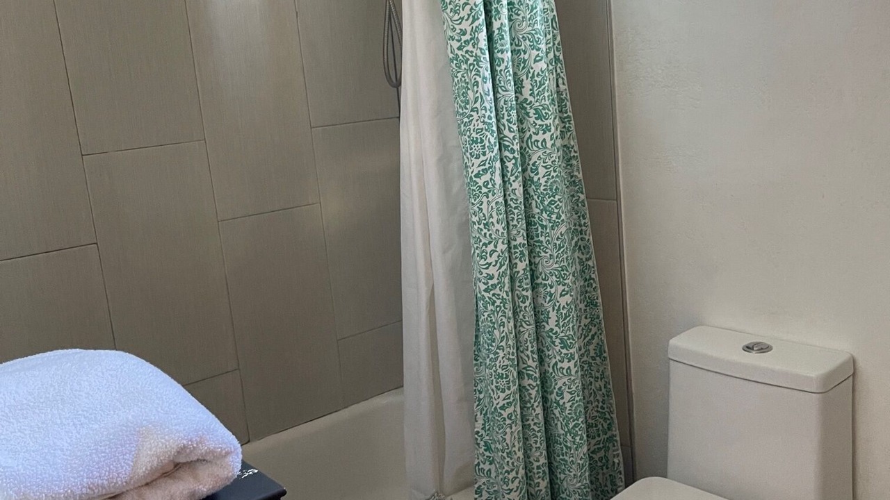 Photo of Bathroom in North Hollywood