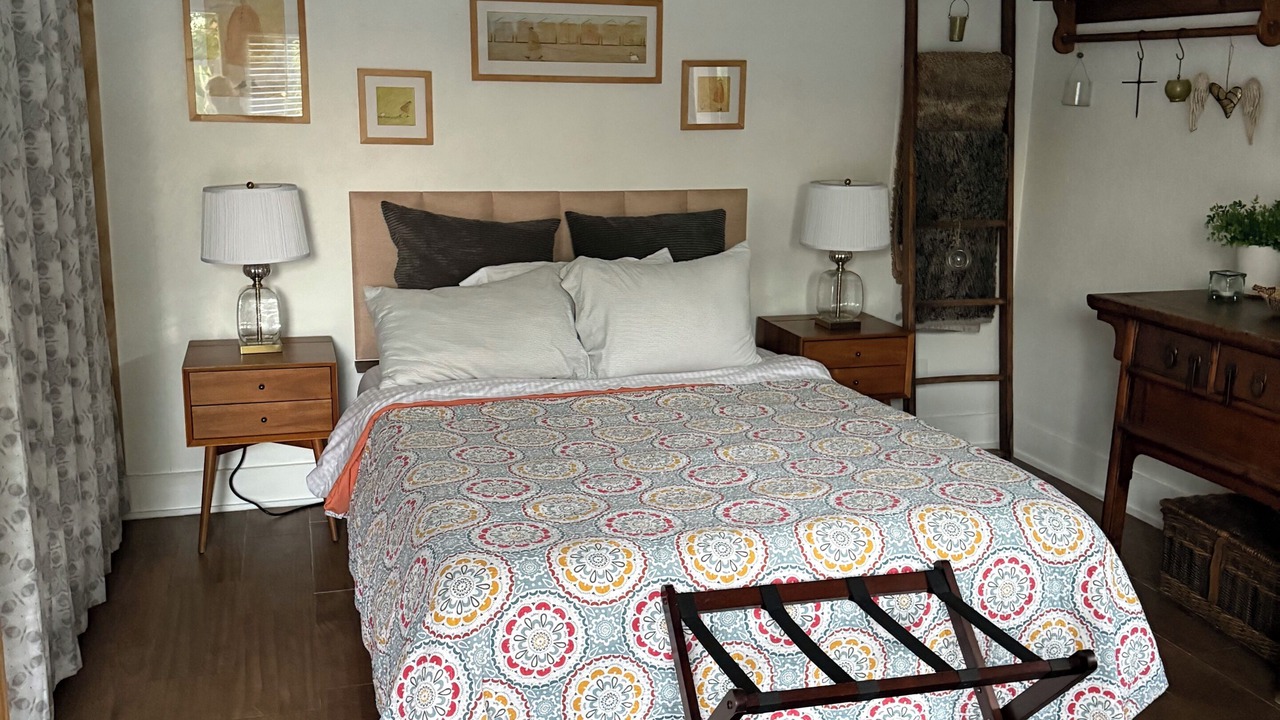 Photo of Bedroom in North Hollywood